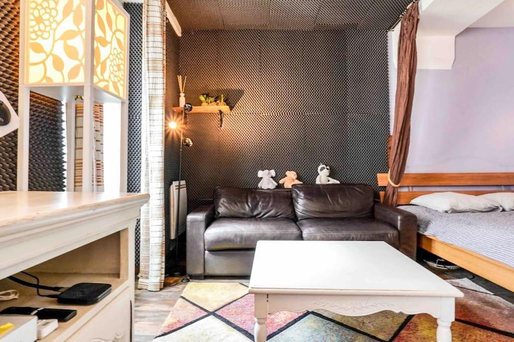 Studio With Home Cinema@Paris Chatelet 외부 사진